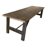 Factory table