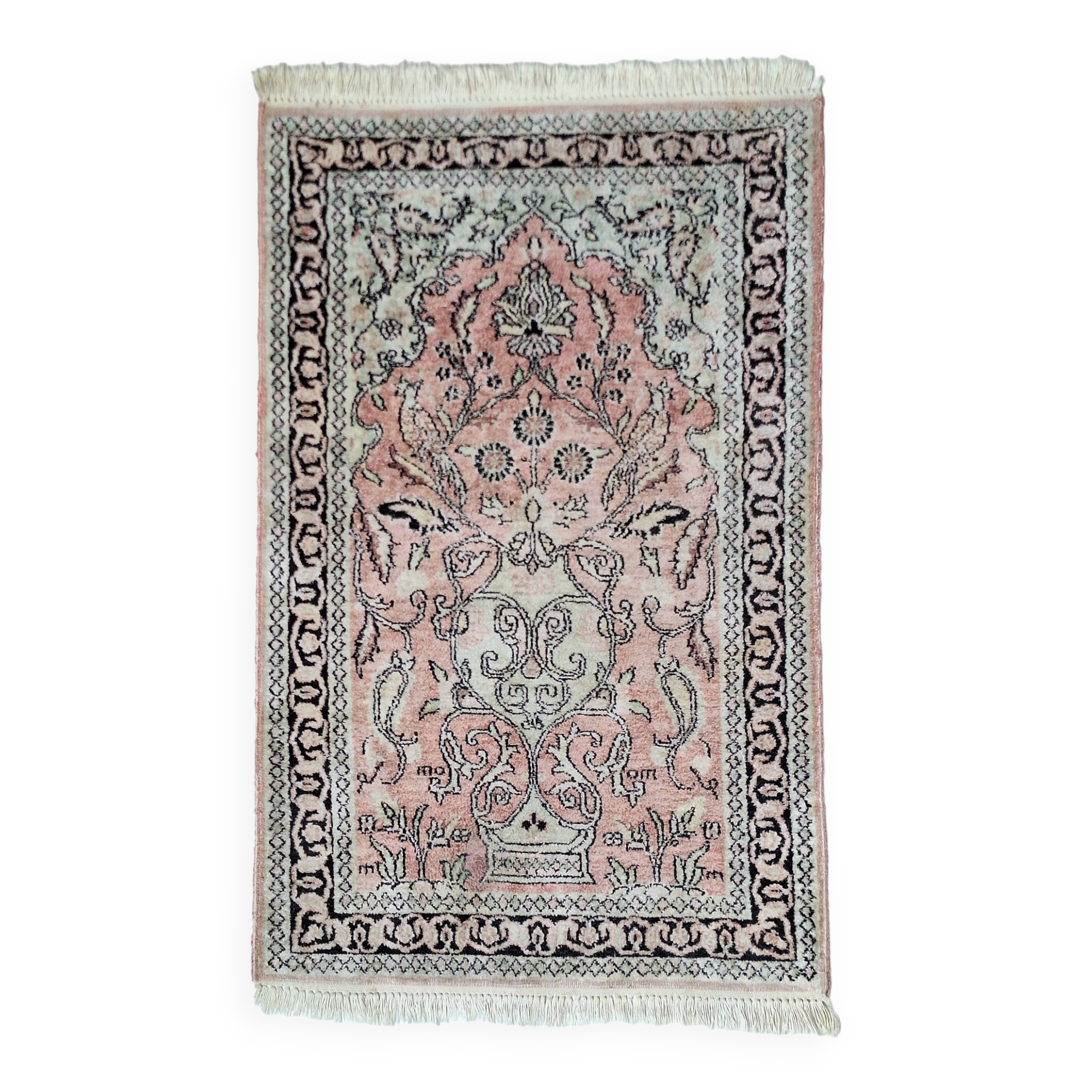 Tapis Persan rose
