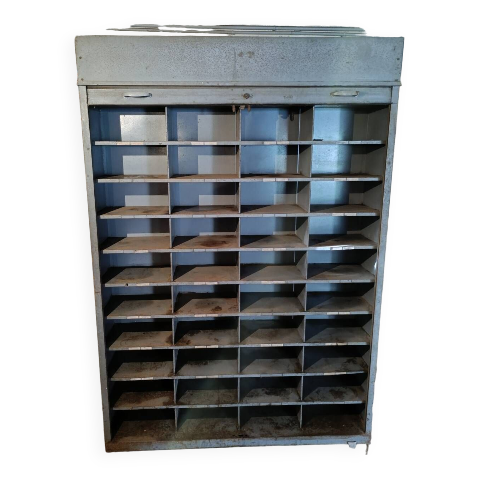 Industrial metal cabinet