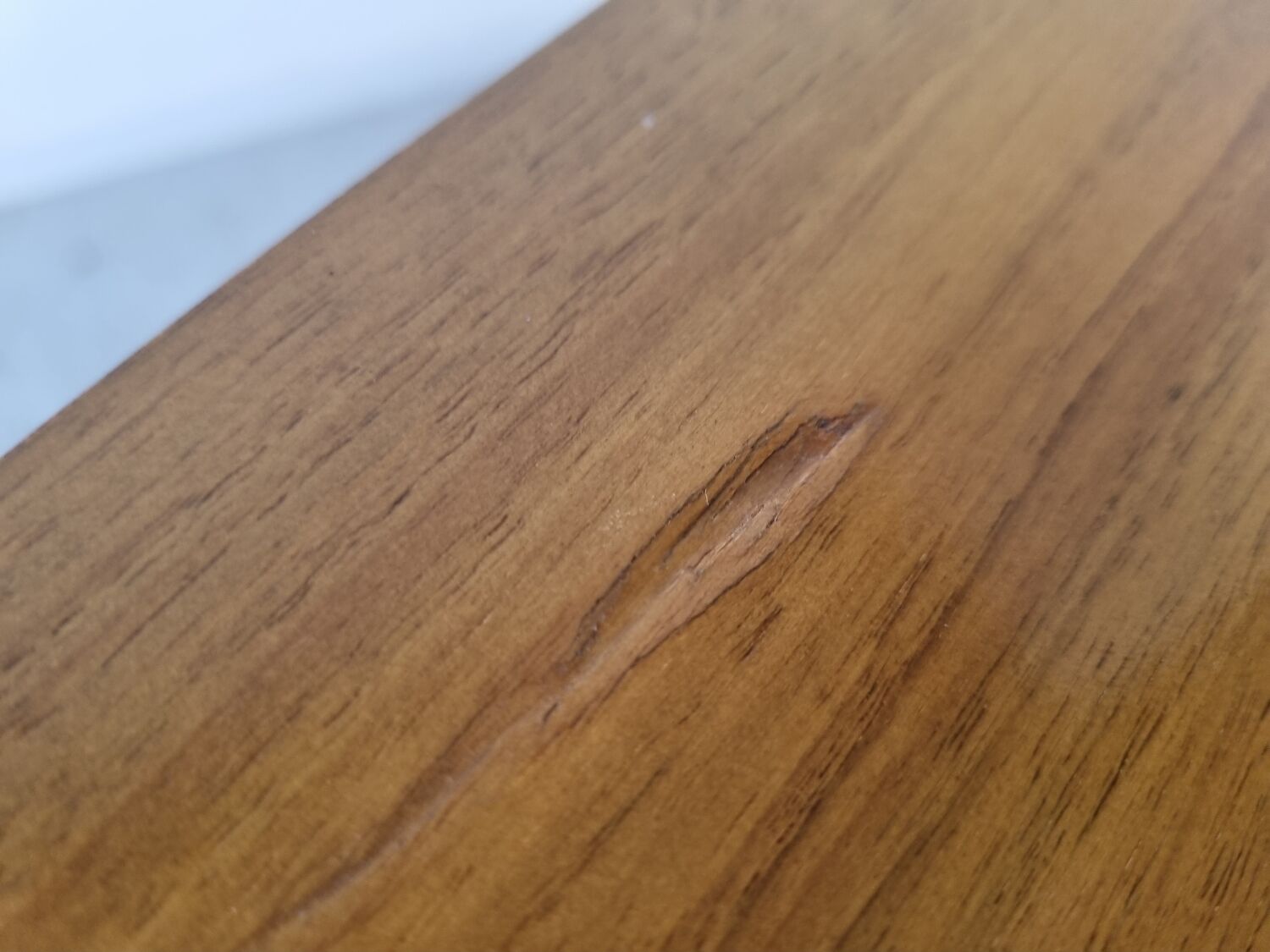 Scandinavian rowning Musterring walnut 60s