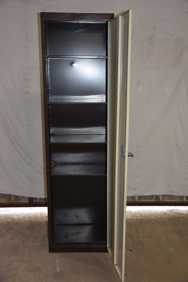 Armoire haute métallique 1 porte