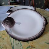 6 Vintage fish plates