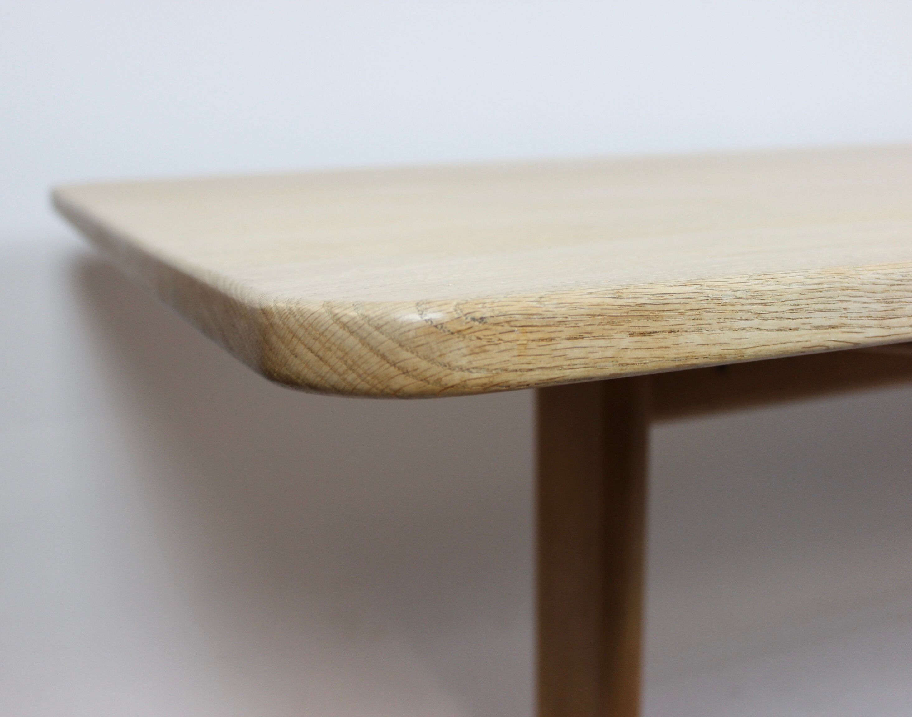 Table à manger Shaker, modèle C18 conçu par Børge Mogensen