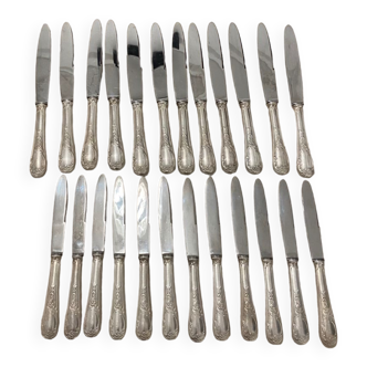 Lot de 24 couteaux  en métal argenté vintage