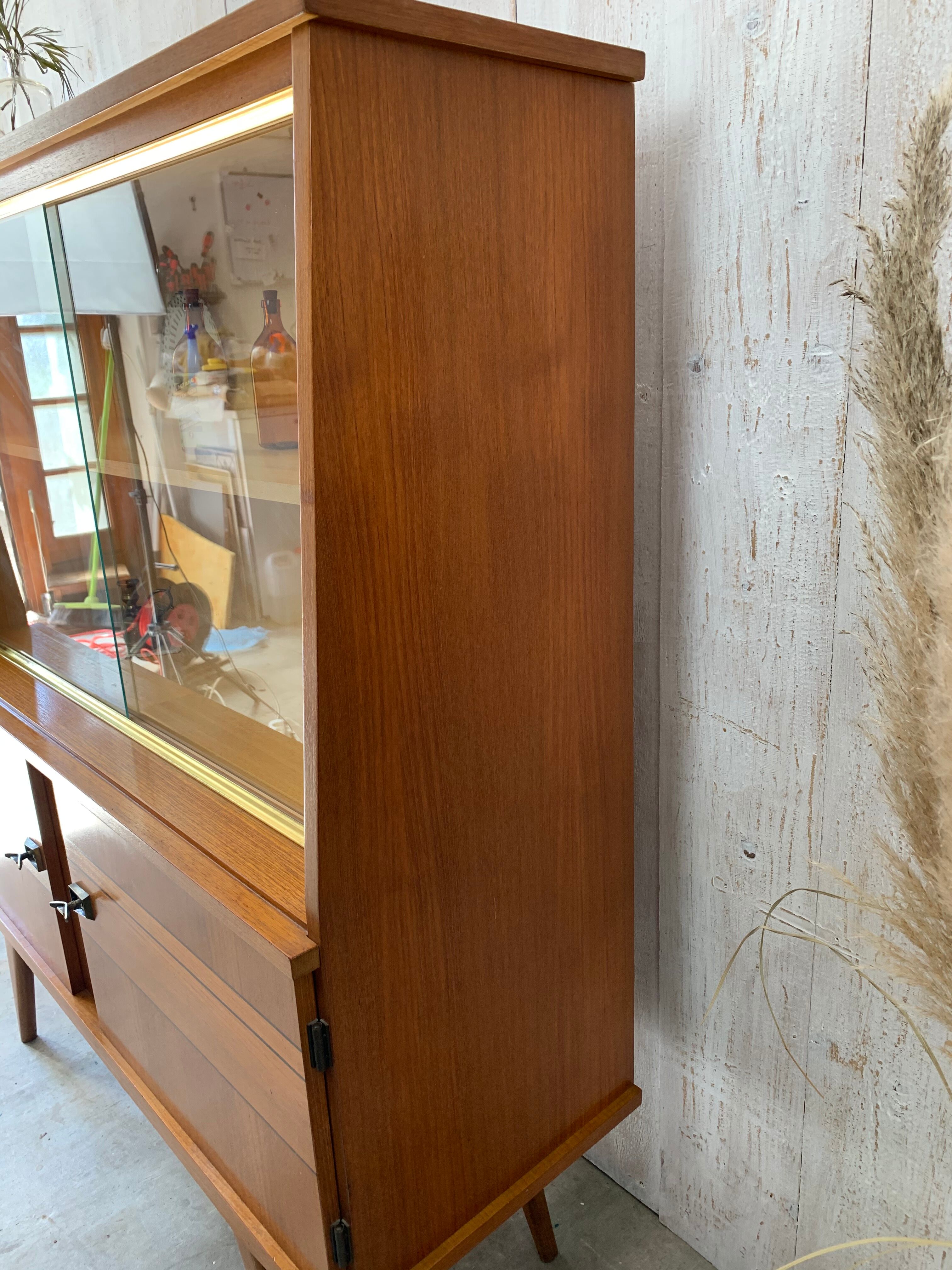 Scandinavian line showcase