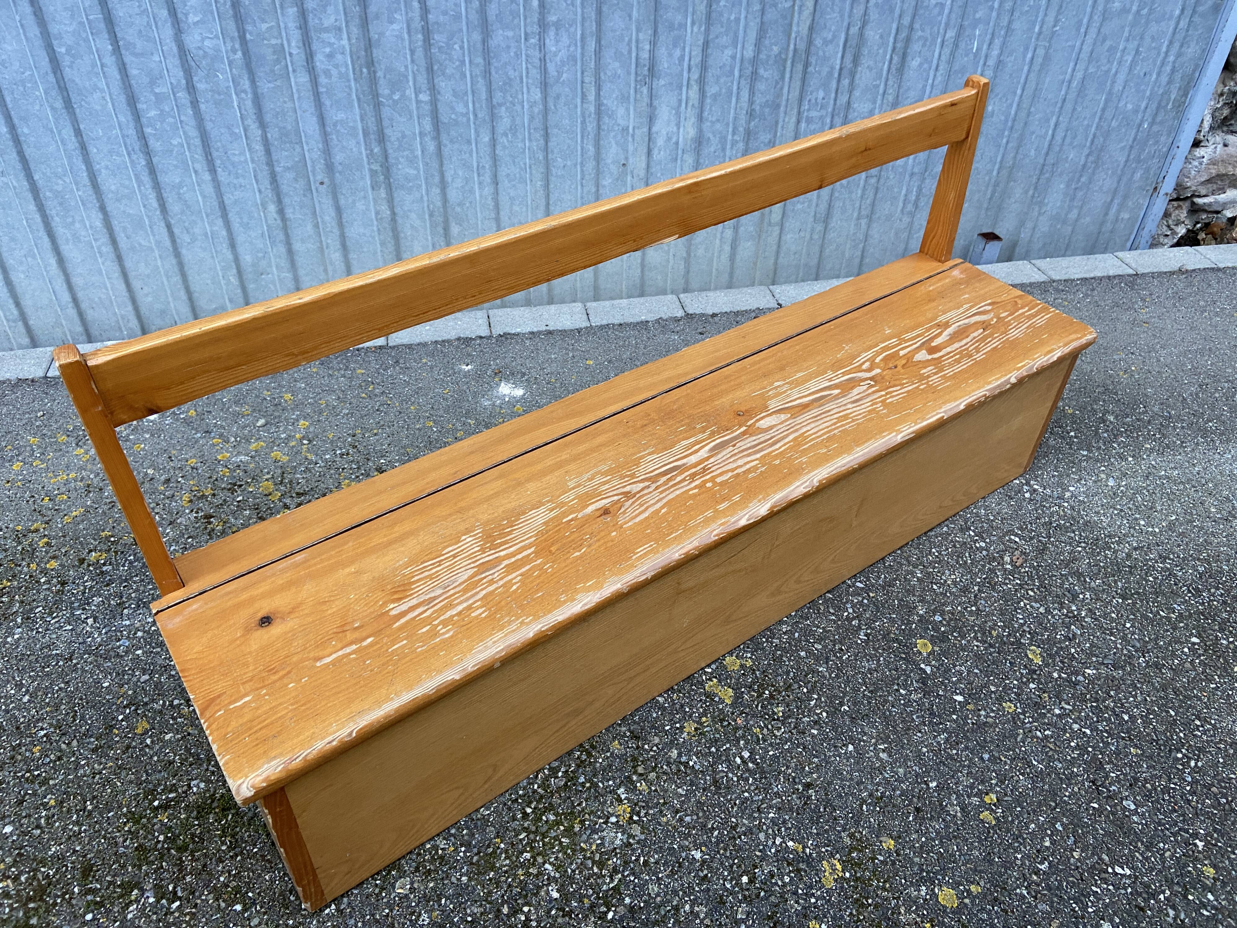 Vintage 1980s nursery school chest bench in french pine bench