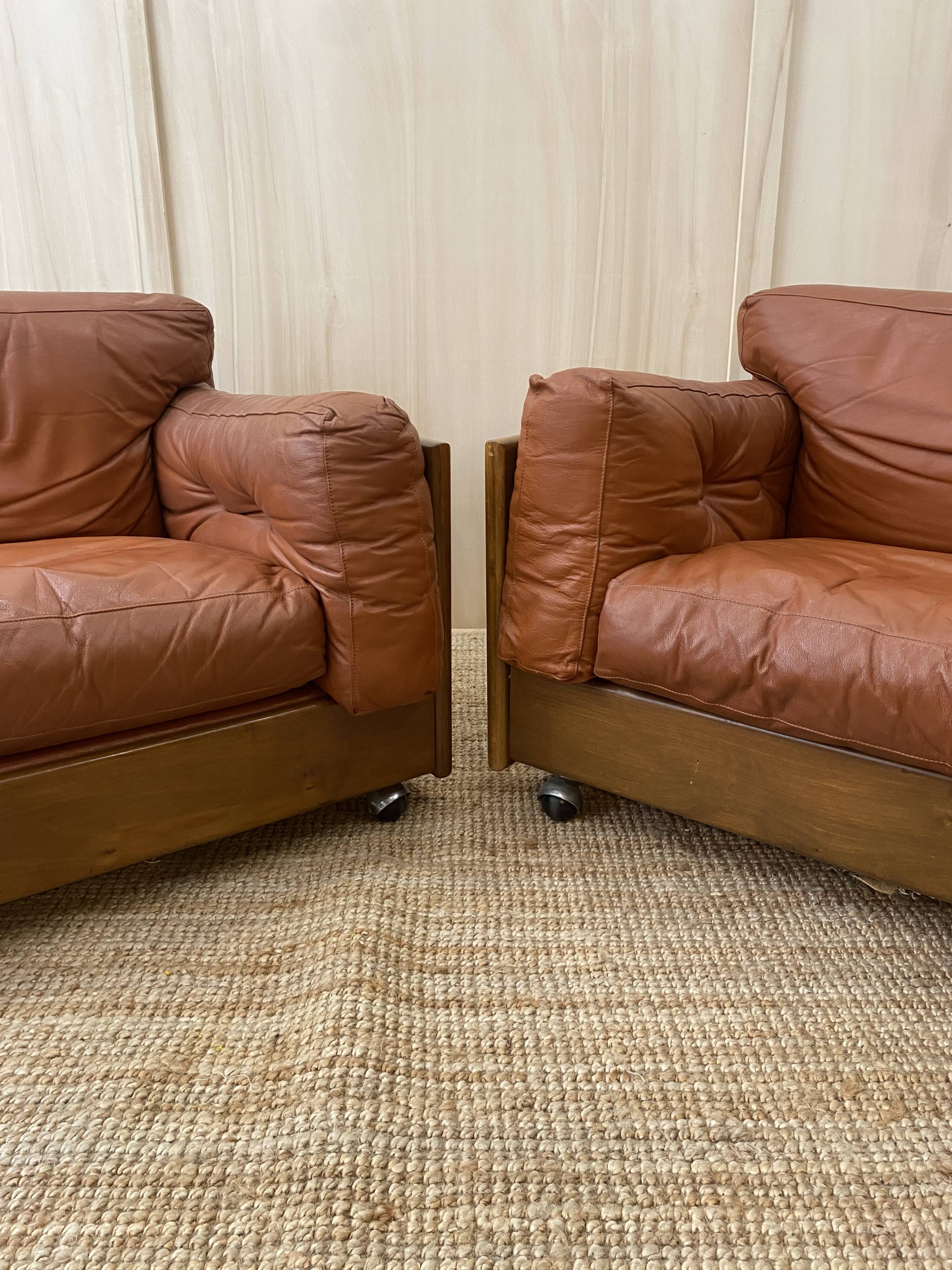 Pair of Cognac Leather Club Armchairs & Wood - Italian Design - 1970s
