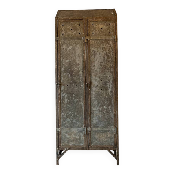Armoire en acier vintage à 2 portes