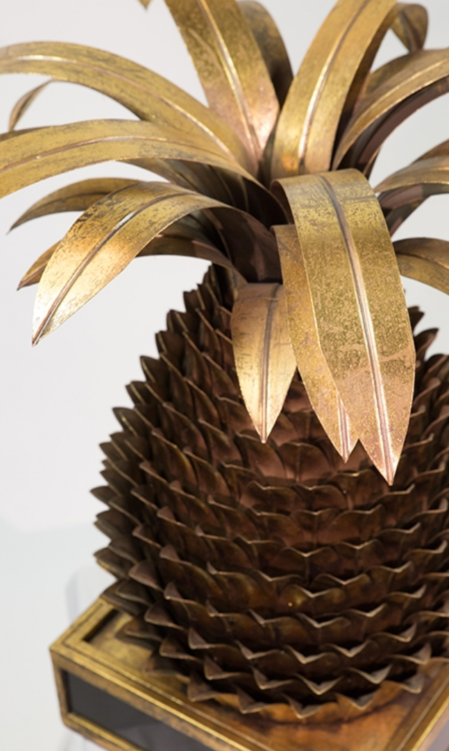 Pair of pineapple palm tree lamps
