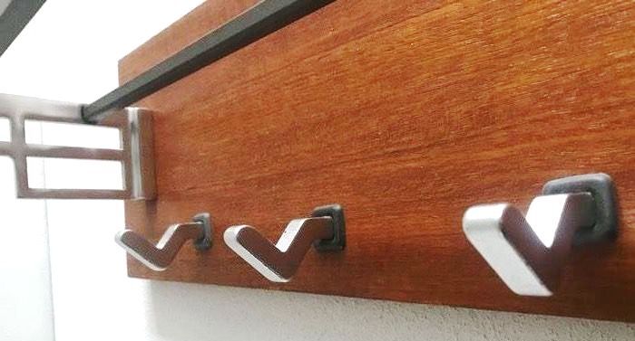 "1960" wood alu steel coat hanger