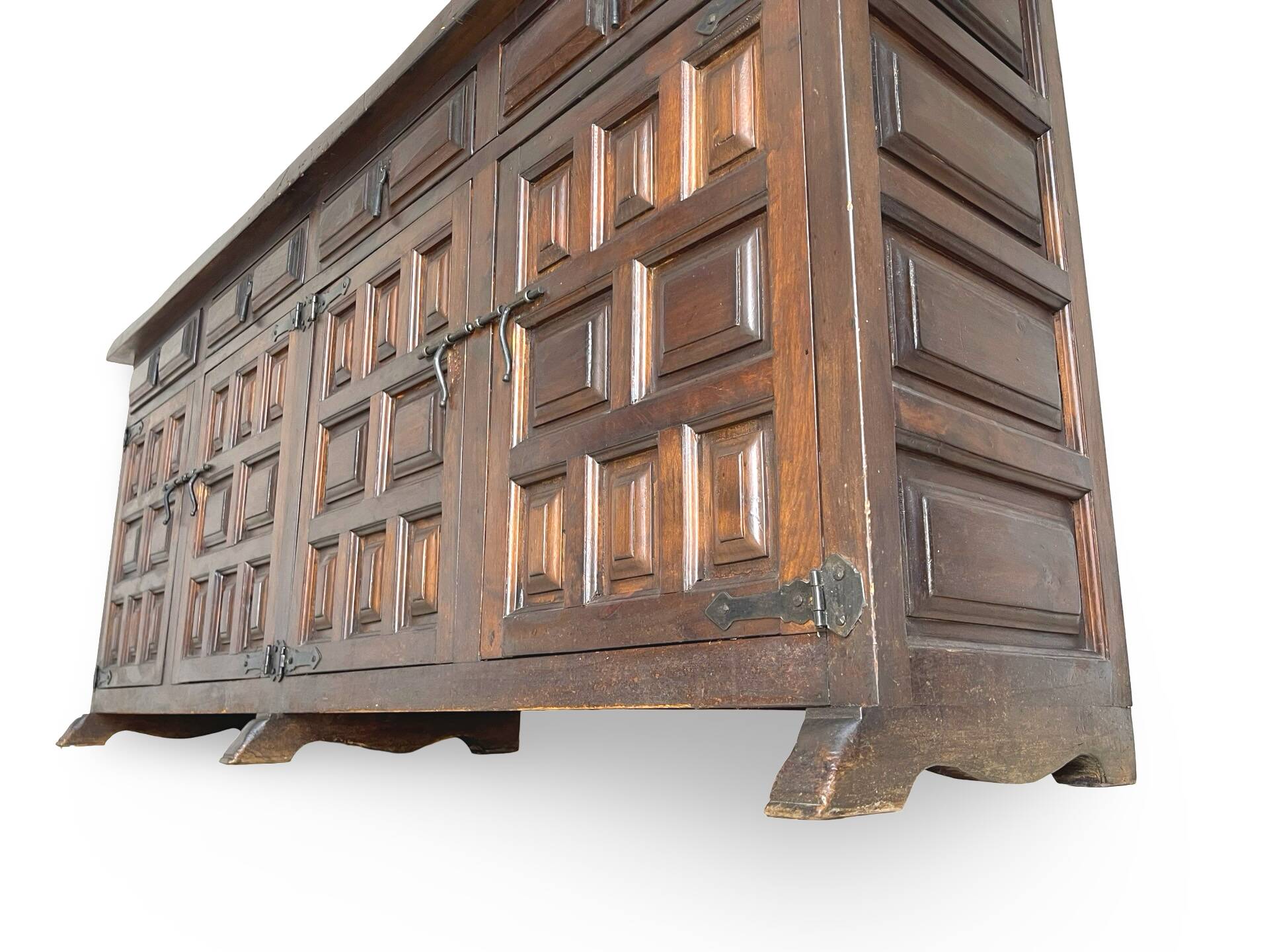 Late 19th Century Catal Spanish Baroque-Style Walnut Credenza