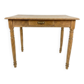 Small farmhouse table in oak