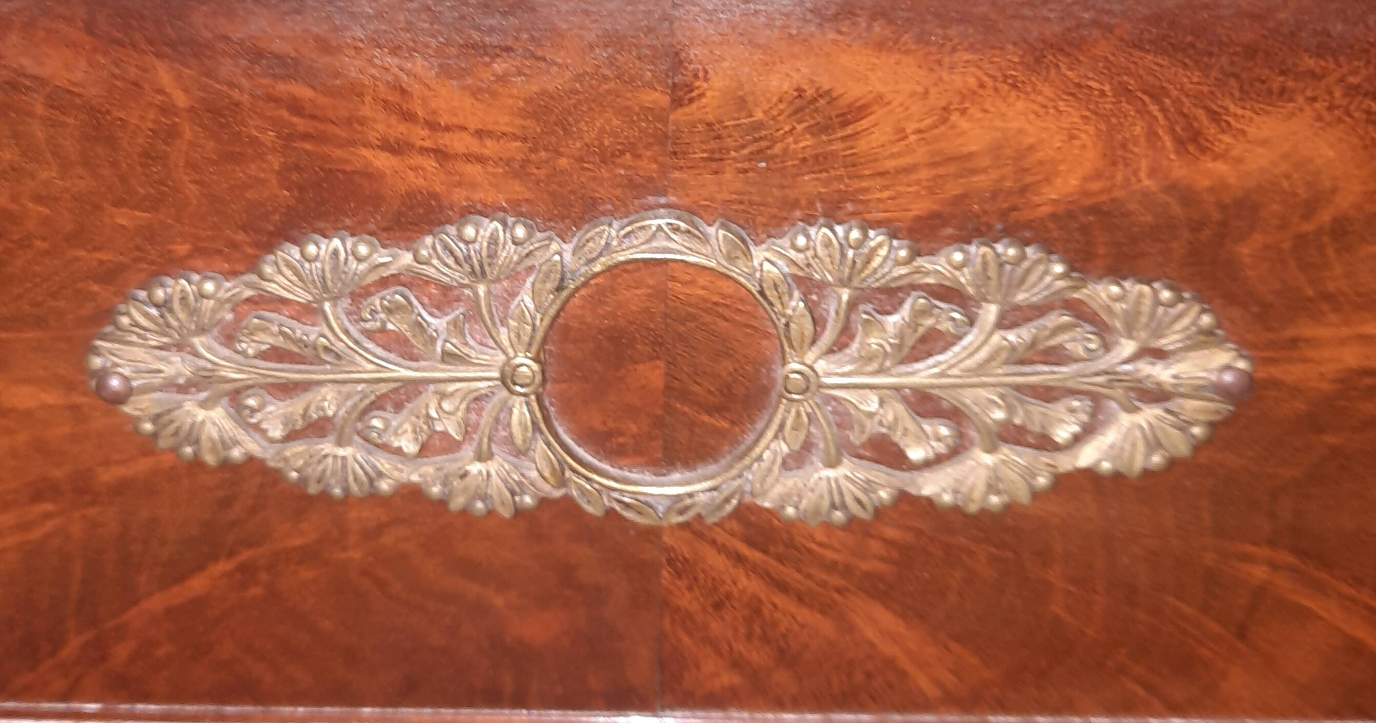 Restoration period console in mahogany