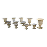 Ensemble de 12 vases Médicis vintage en pierre reconstituée