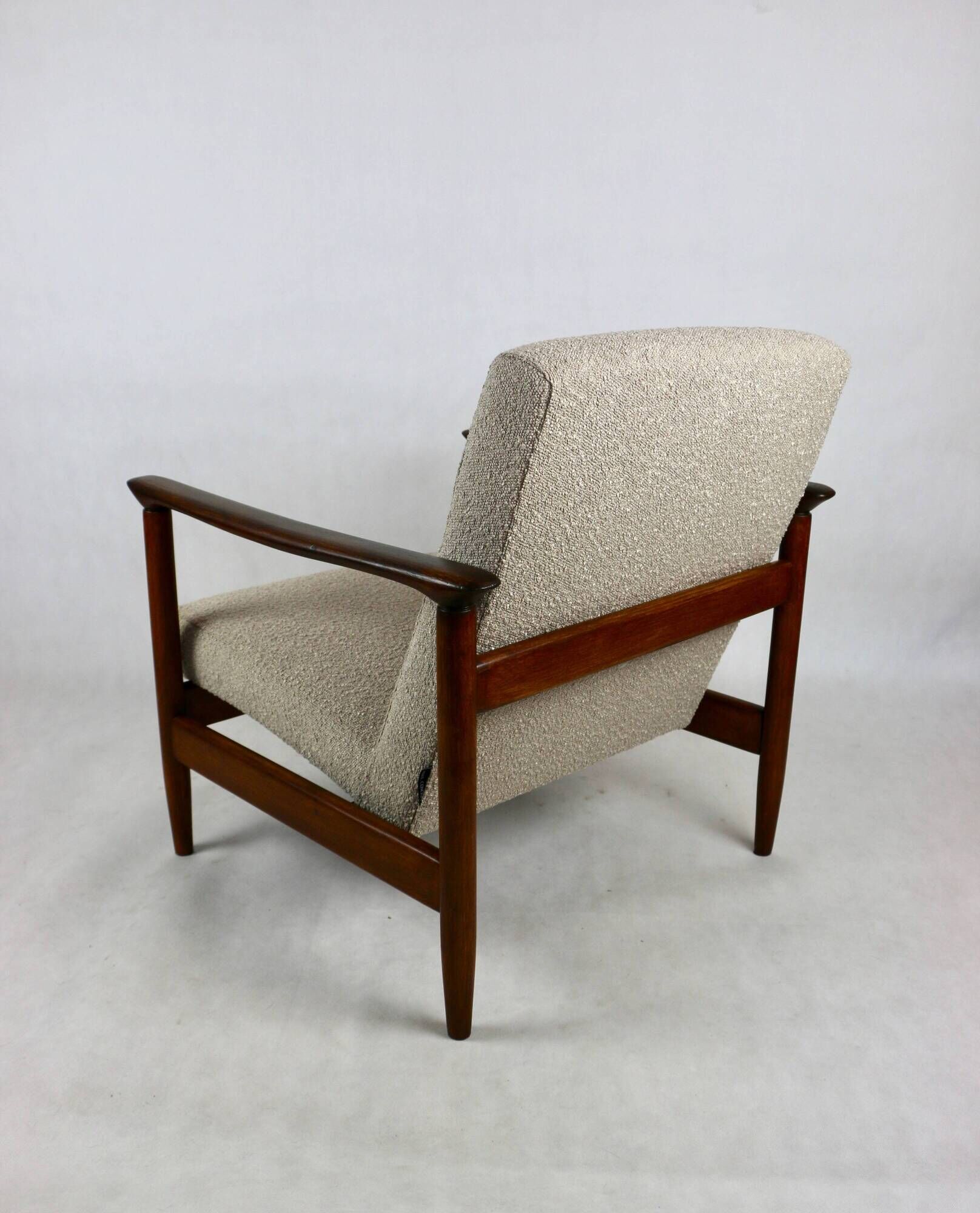 GFM-142 Chair in Beige Bouclé attributed to Edmund Homa, 1970s