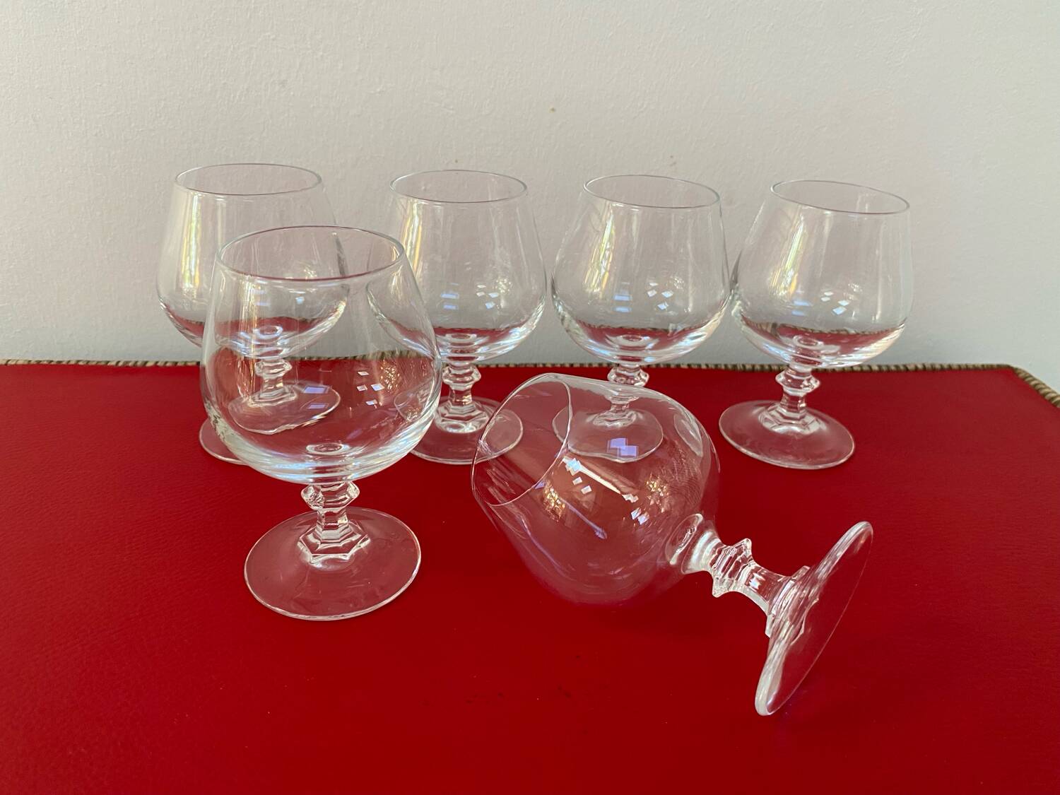 Set of 6 crystal aperitif or cognac glasses