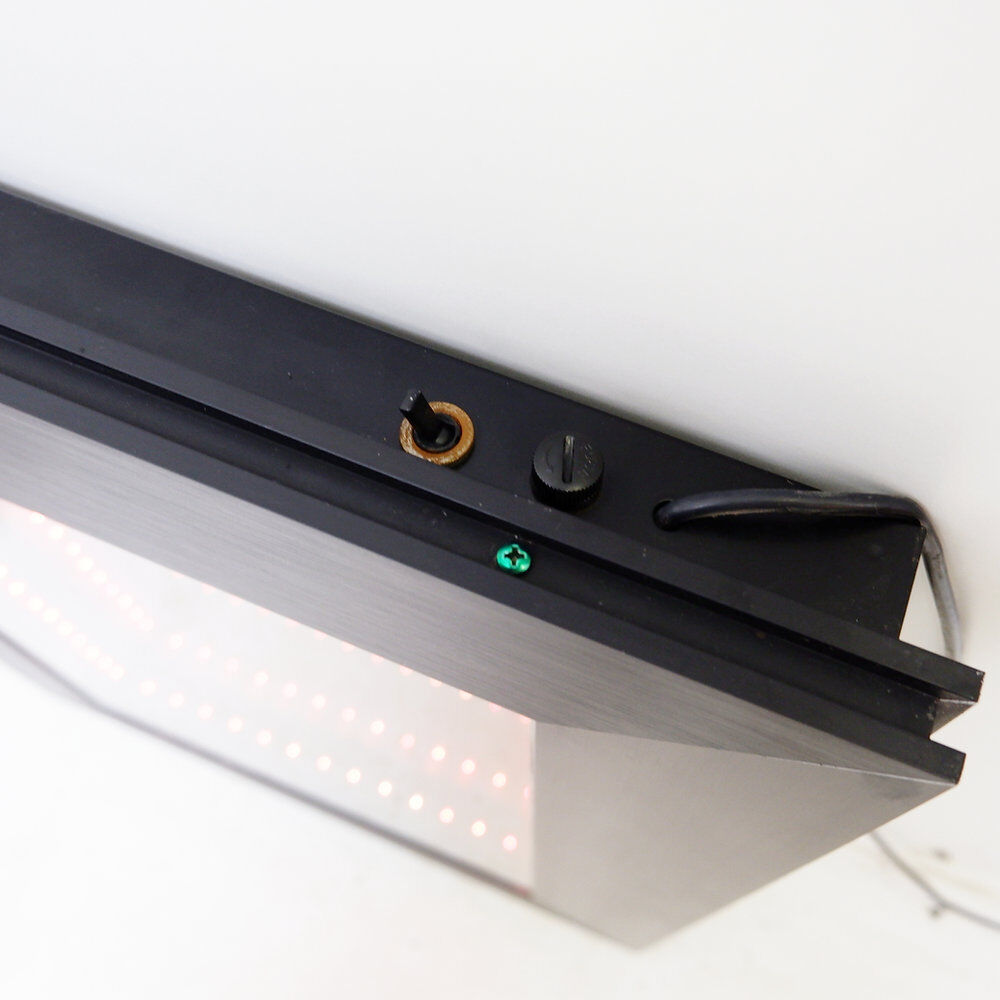 Infinite mirror with black metal frame - Italy