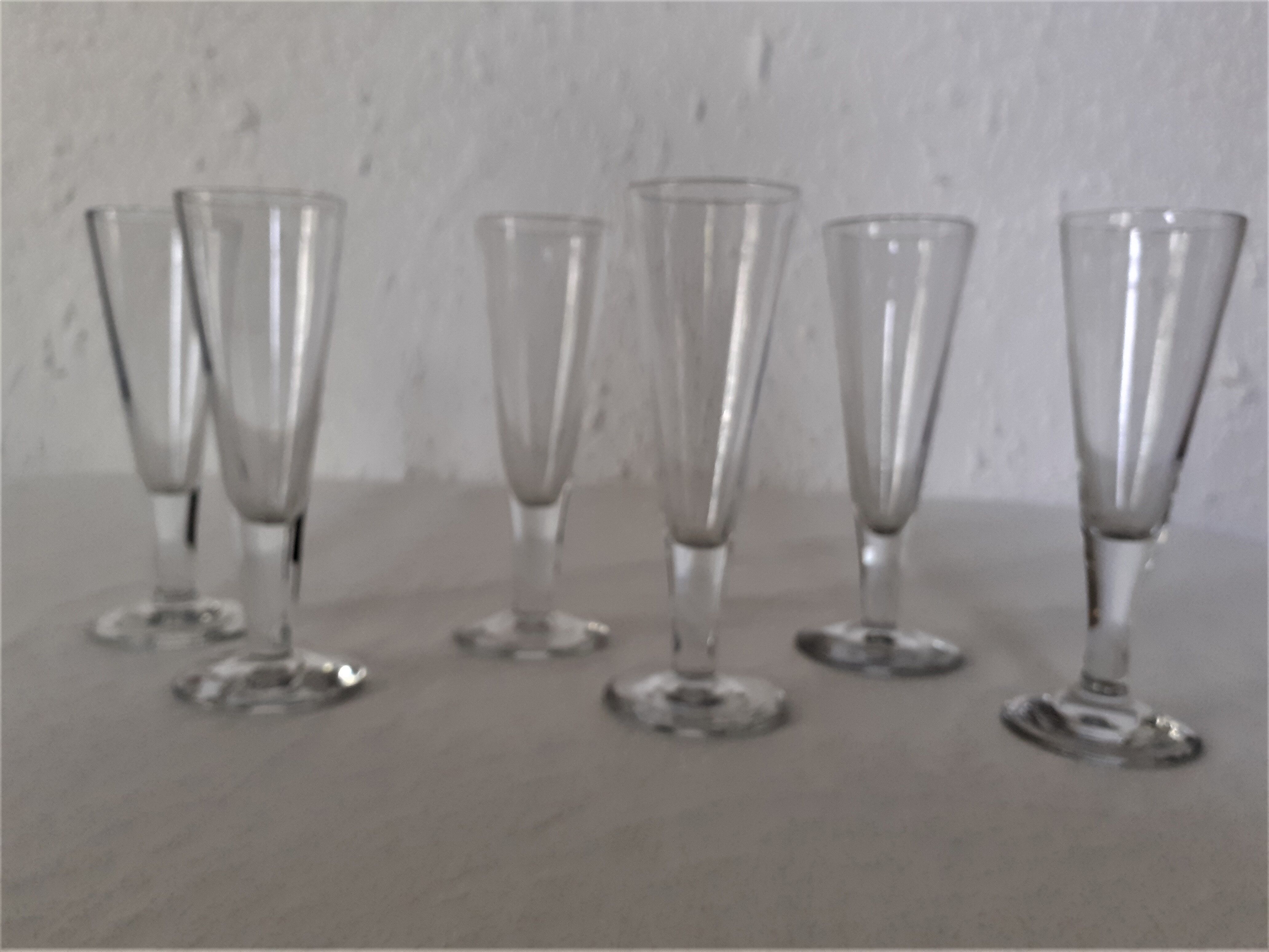 6 flutes champagne glasses