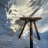 Handmade wooden milking stool – Pyrenees, 19th century
