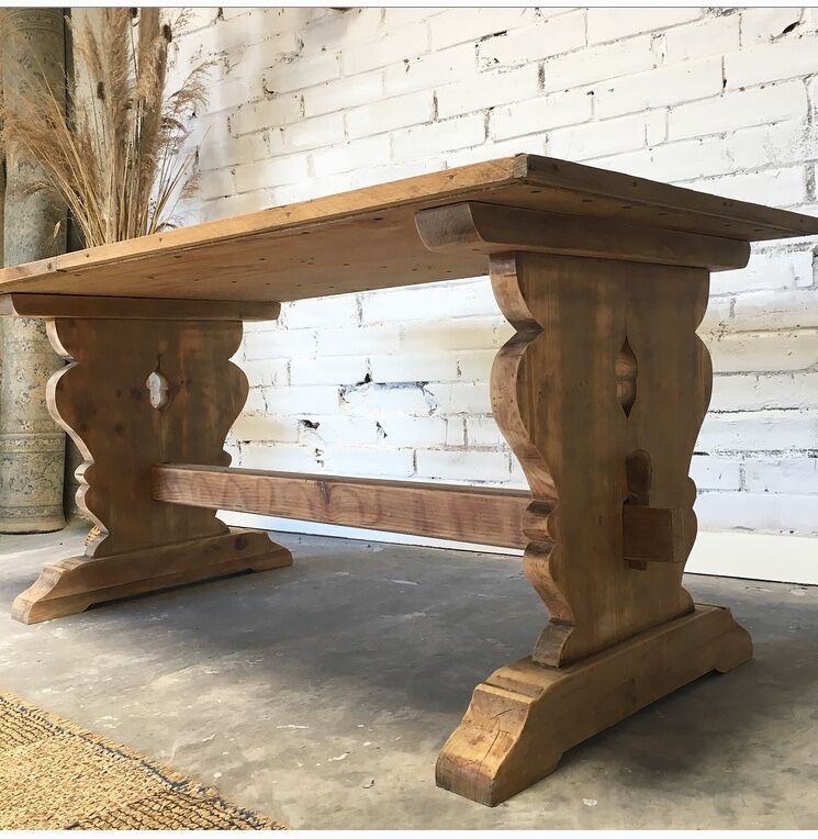 Natural wood dining table type monastery