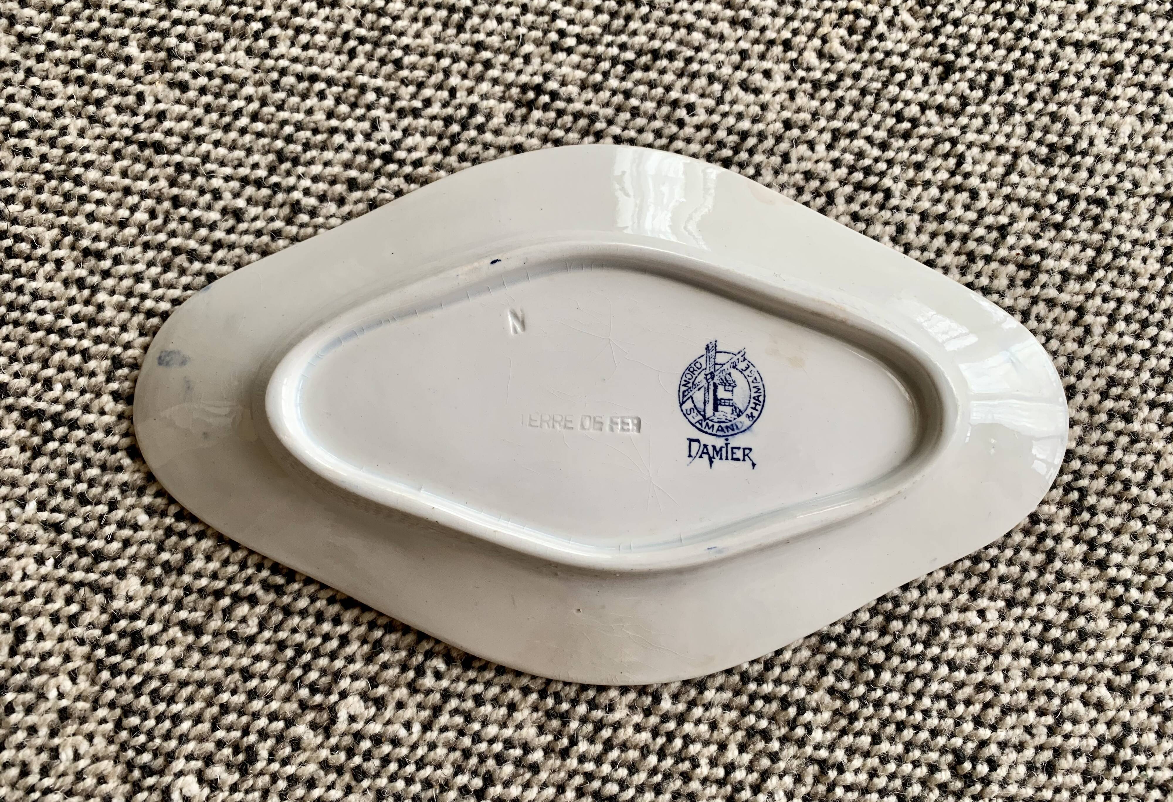 Service dish terre de fer st amand - hamage damier motif