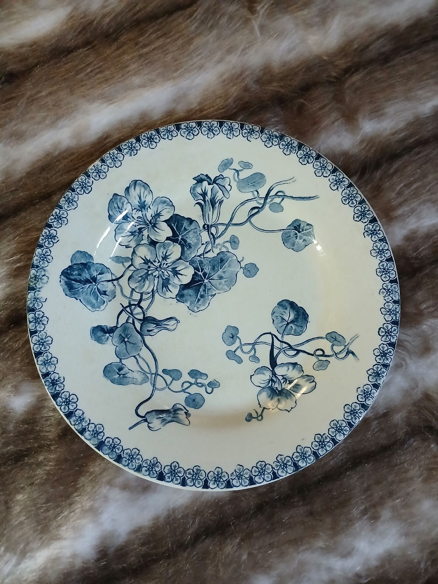 20 mismatched antique flat plates in ironstone