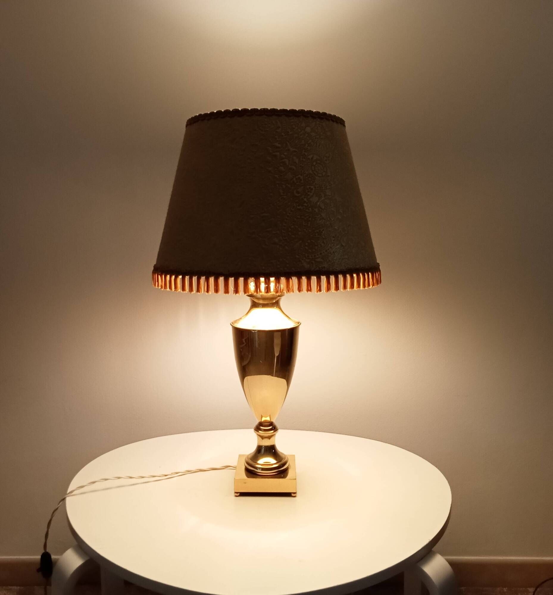 Art deco living room lamp in golden brass from the 1950s