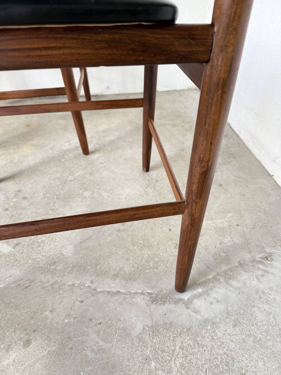 Set 4 chaises italiennes Gianfranco Frattini