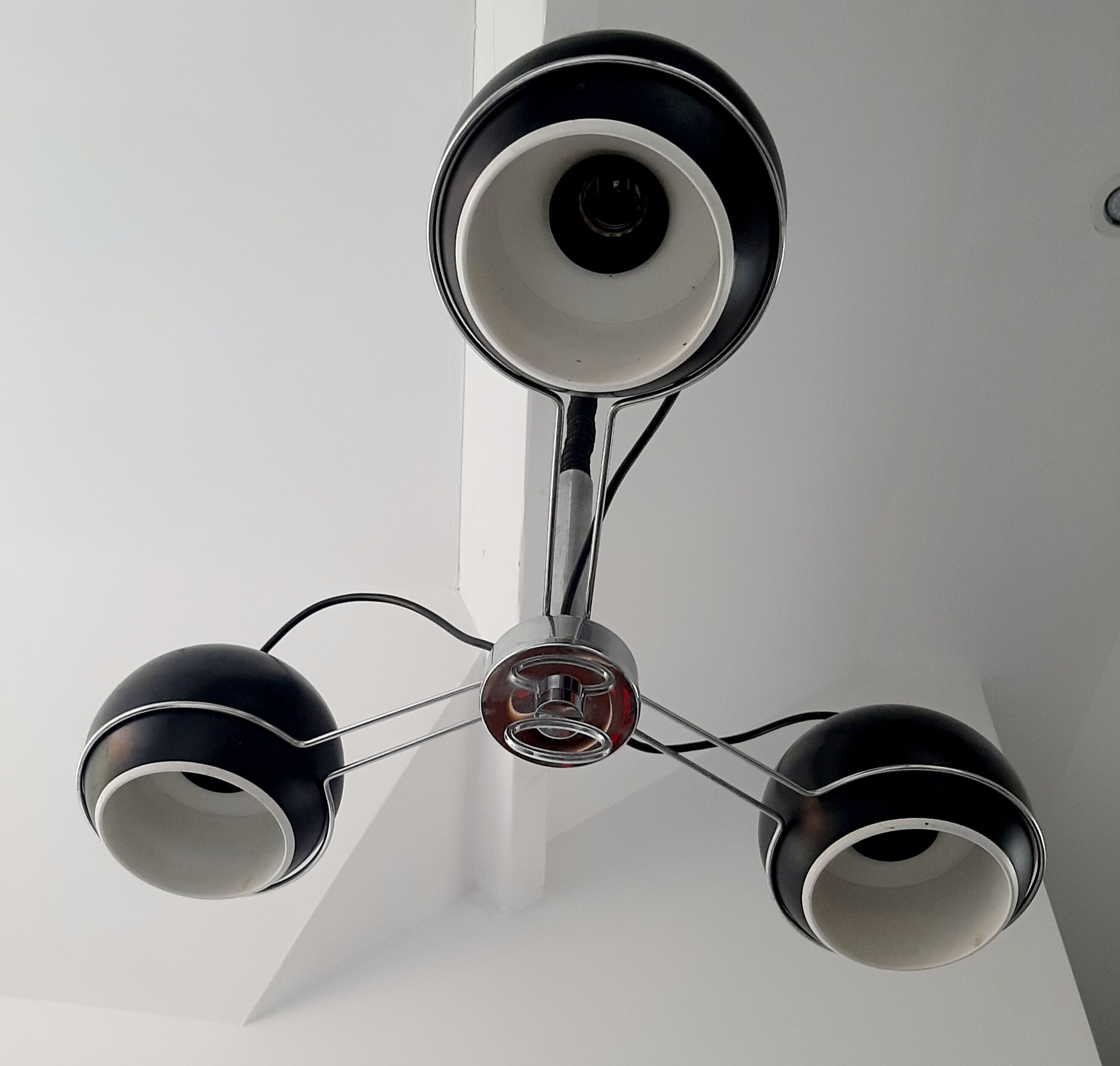 Suspension eyeball space age 70