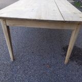 Farmhouse table