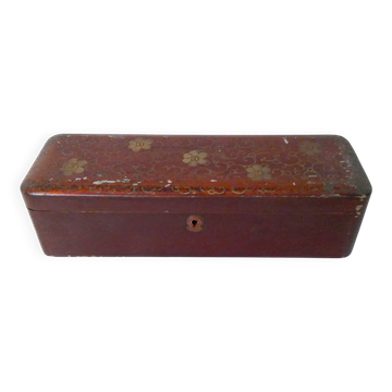 Antique orientalist art nouveau lacquered wooden box