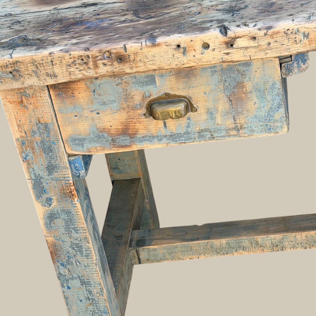 Blue patina beech drawer console established in 1940.