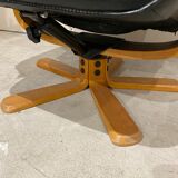 Scandinavian black leather relax armchair