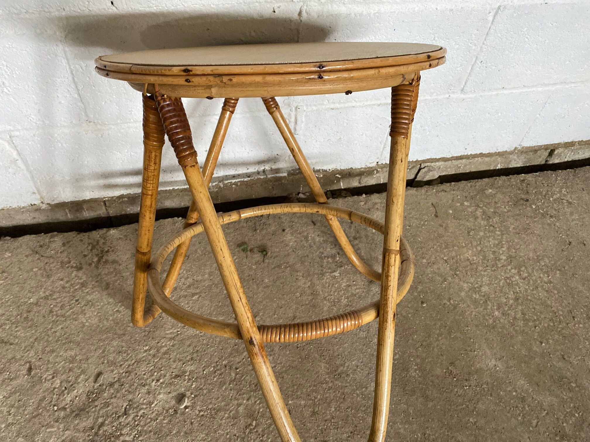 Round rattan coffee table dia 47cm 60s