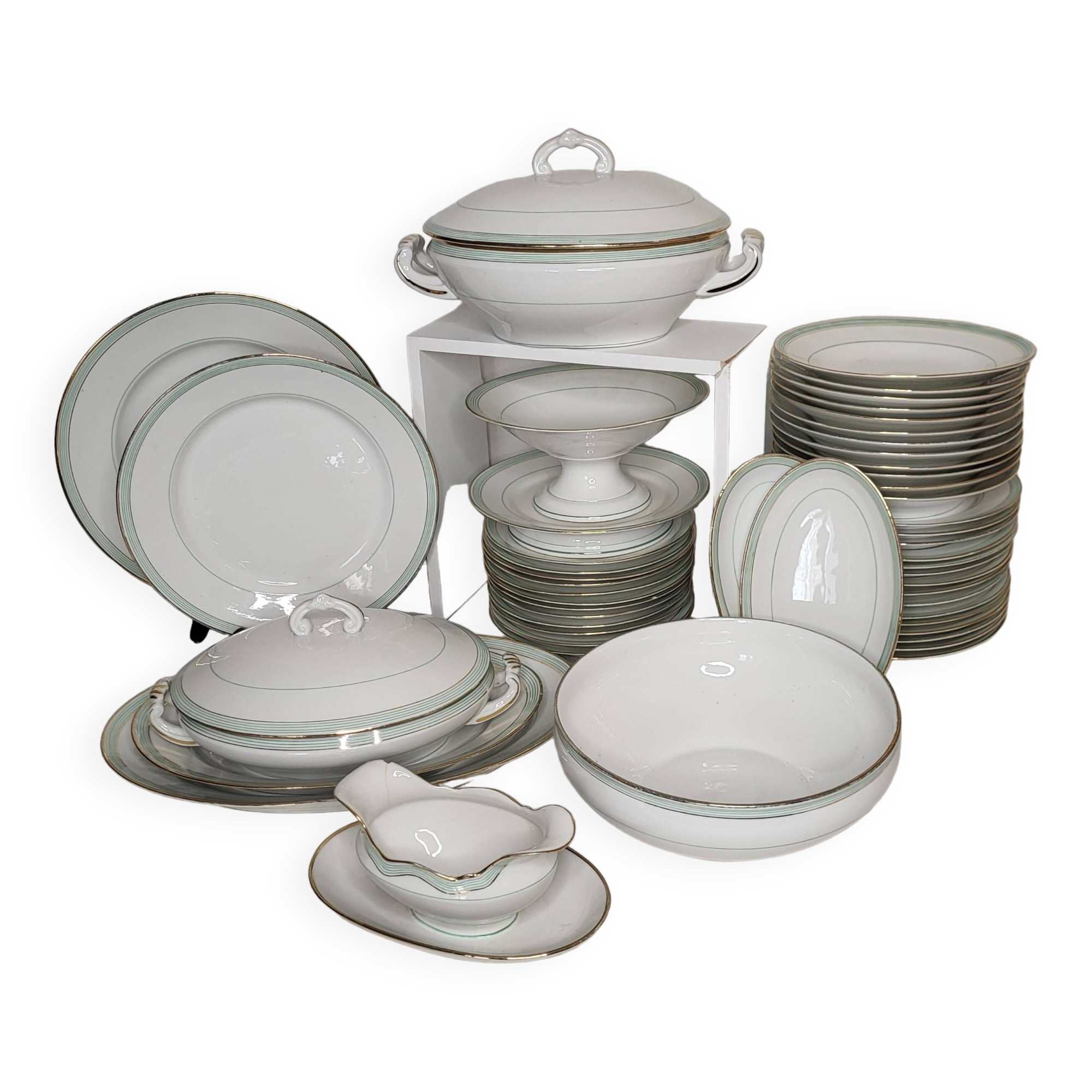 Porcelain dinner service 50 pieces