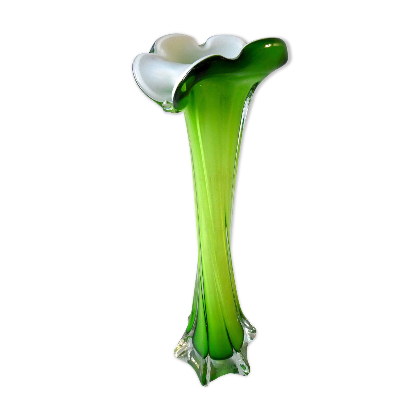 Corolla vase in blown glass, double layer green and white