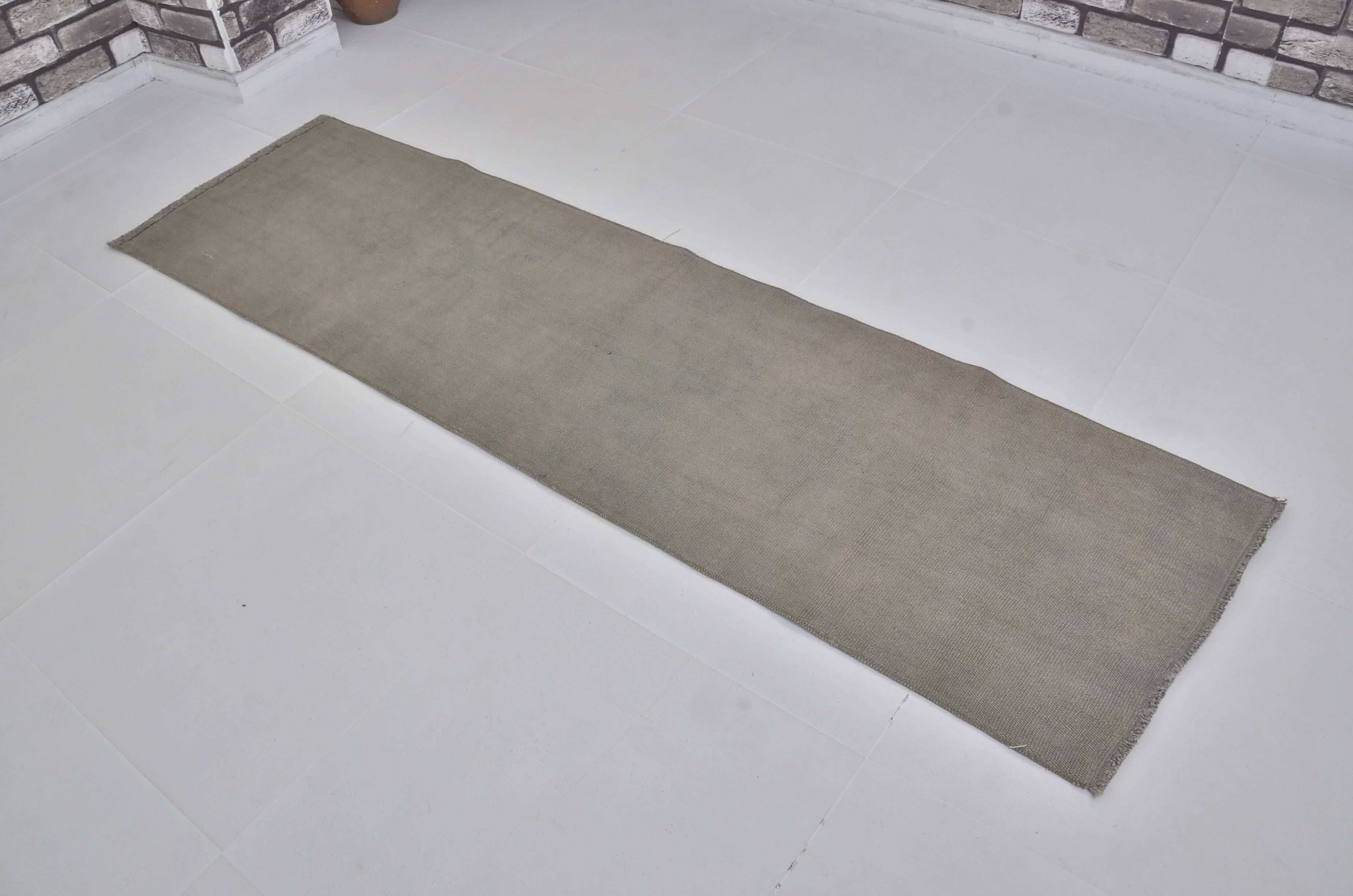 Tapis Kilim vintage Hmep, référence 3895