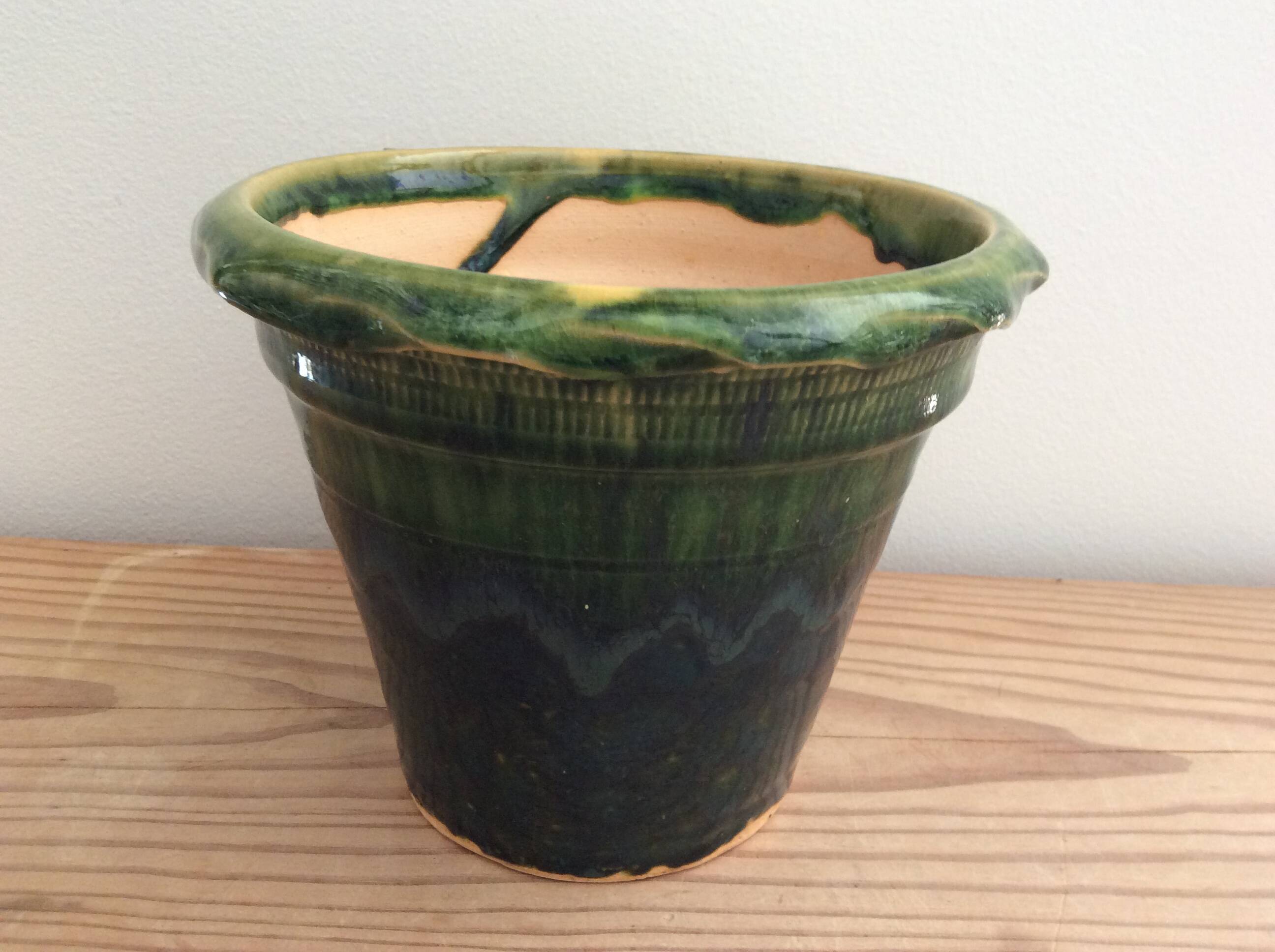 Glazed terracotta flowerpot