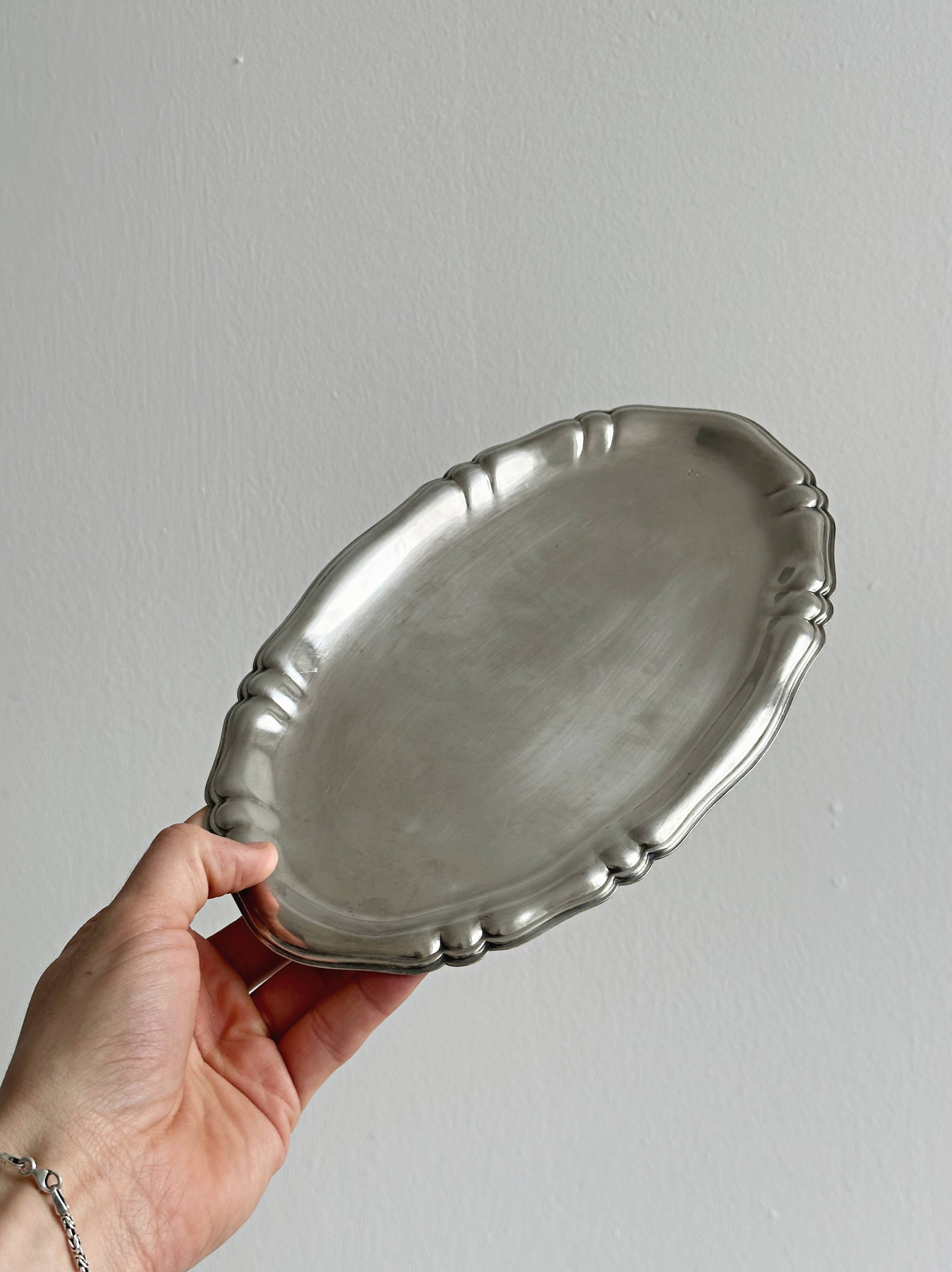 Small oval tray