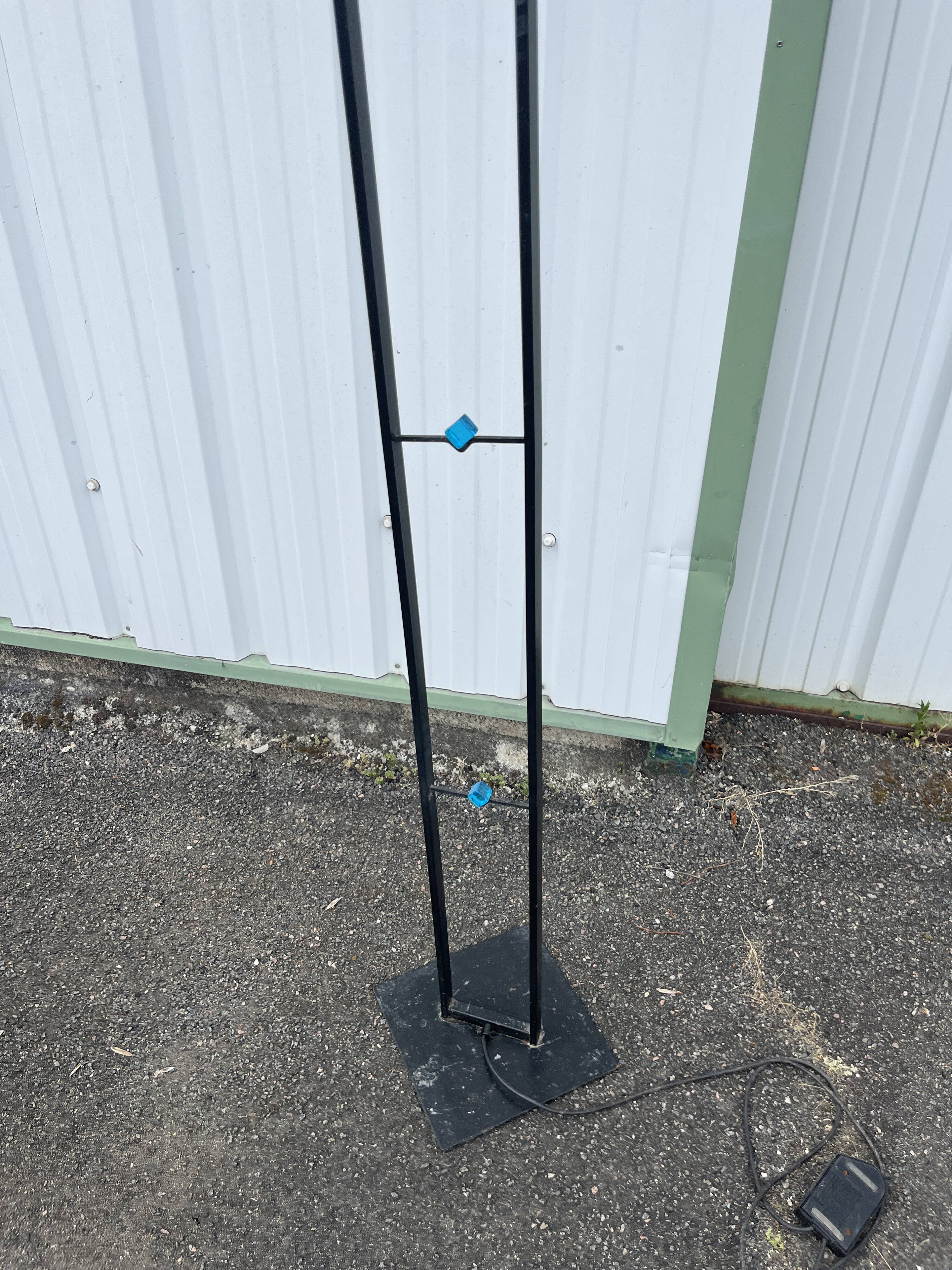 Postmodern Design Floor Lamp / Memphis
