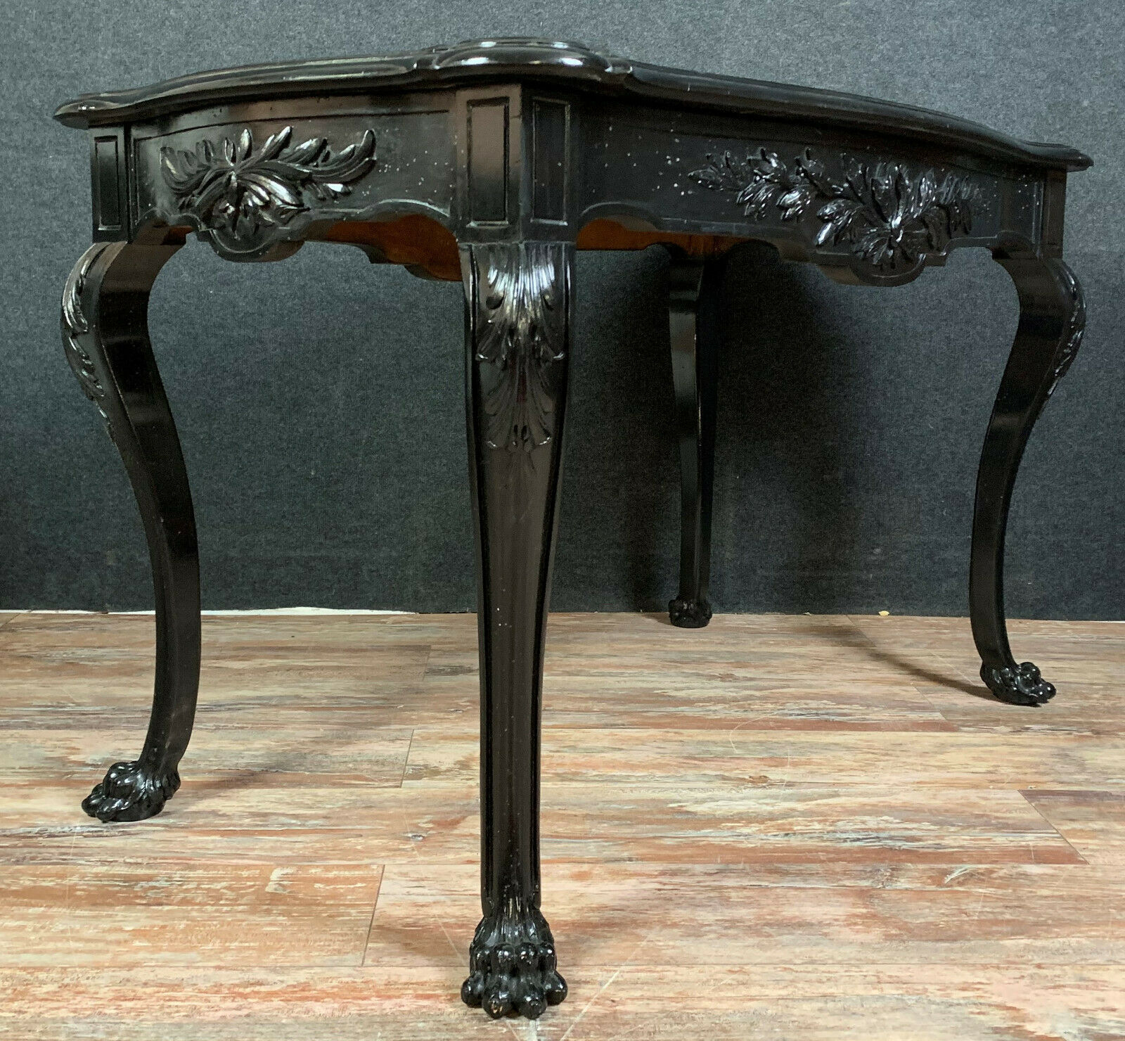 Napoleon III period games table in lacquered wood