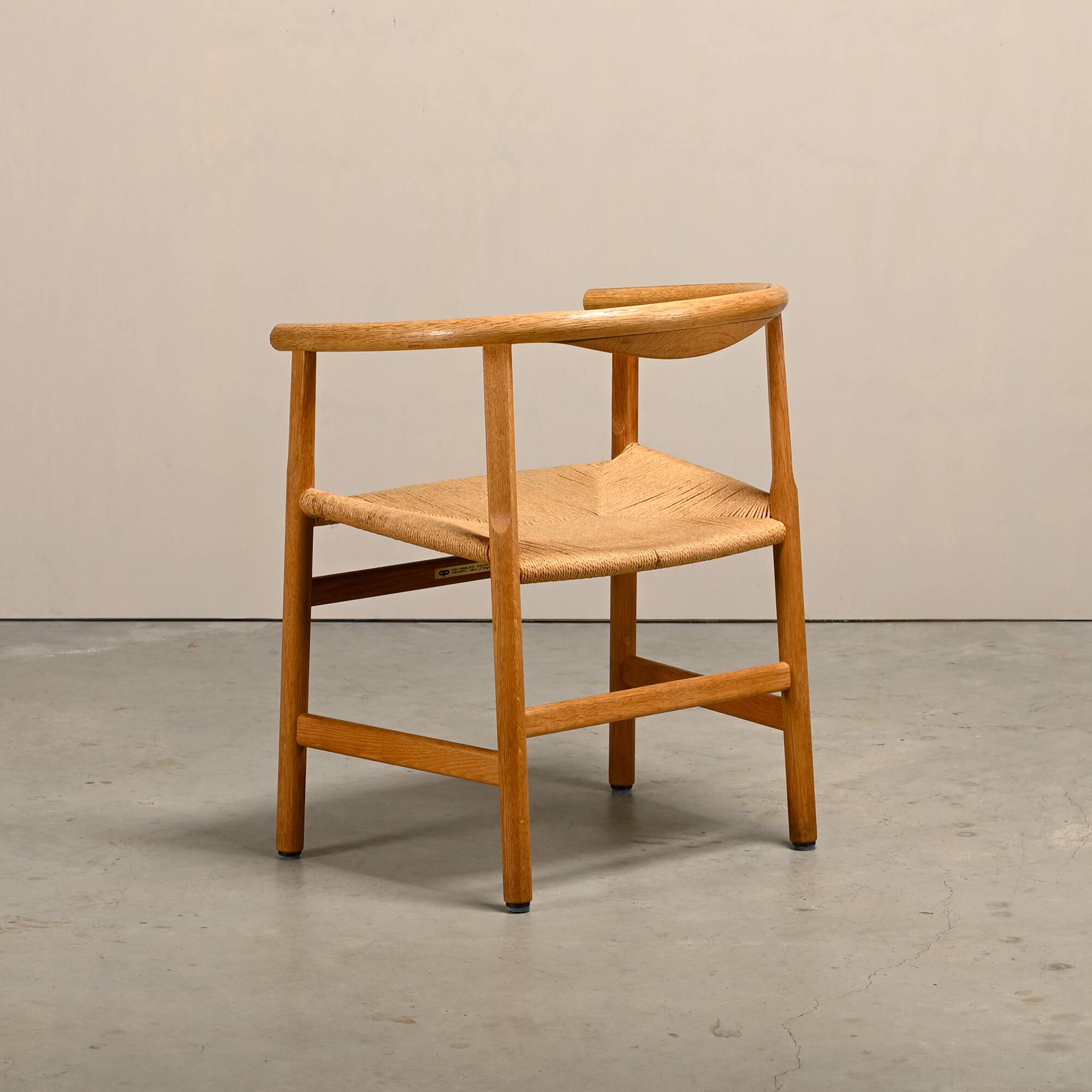 Hans J. Wegner Model PP201 Dining Chairs in Oak and Papercord, PP Møbler