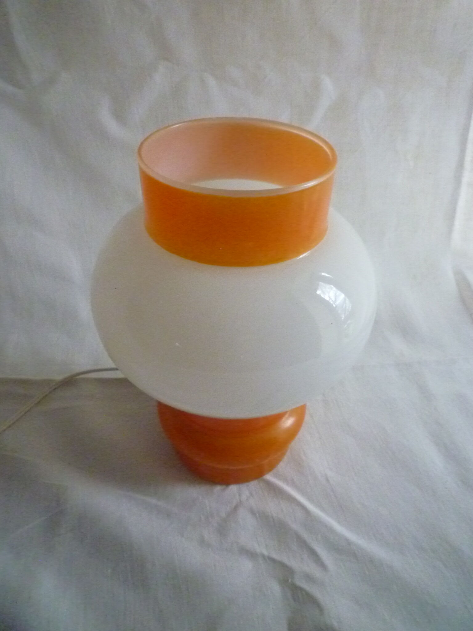 Lampe opaline années 1970 vintage