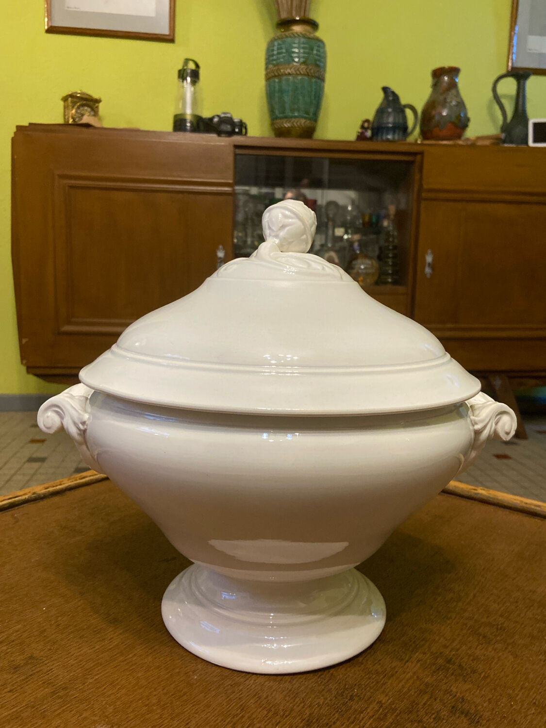 Sarreguemines soup tureen, Digoin ceramics