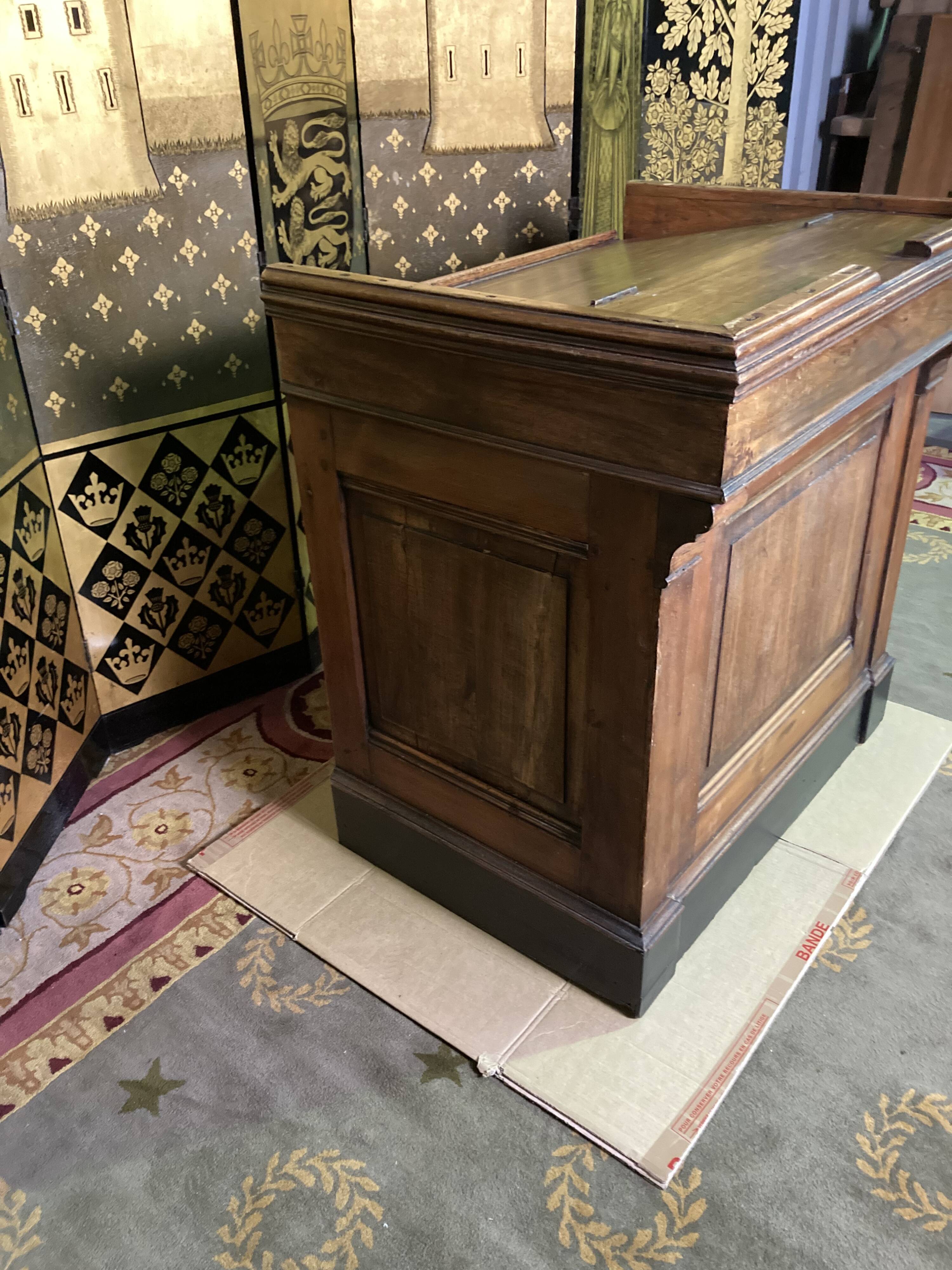 Store counter