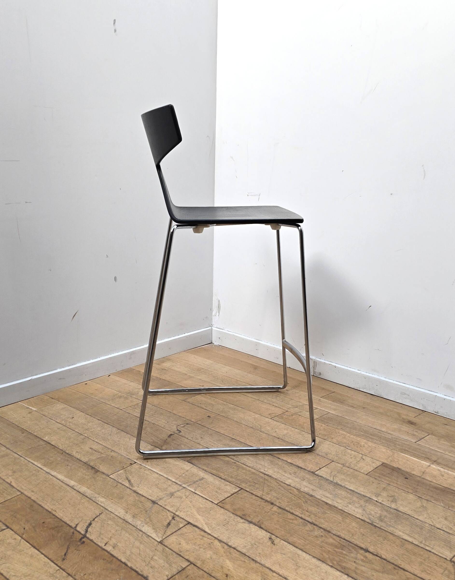 Set of 3 Saya bar stools, Arper