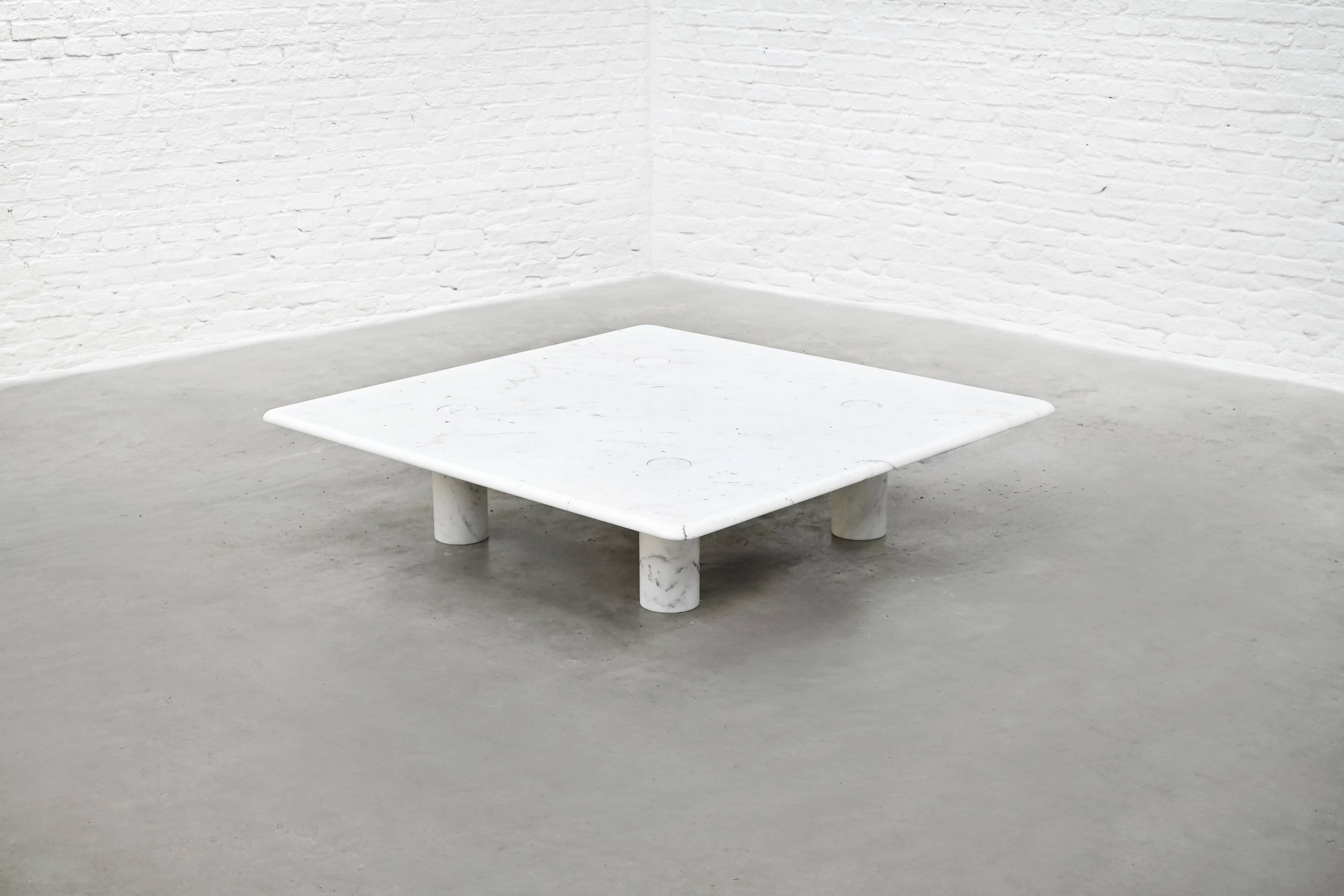 Angelo Mangiarotti for Up&Up Carrara Marble Coffee Table, Italy 1970's