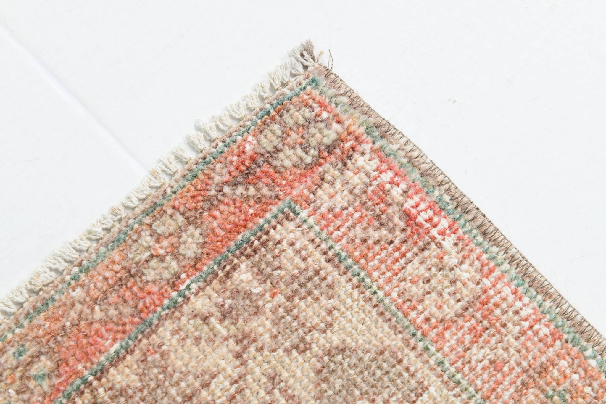 4x8 Vintage Red & Brown Classic Persian Rug, 135x246Cm