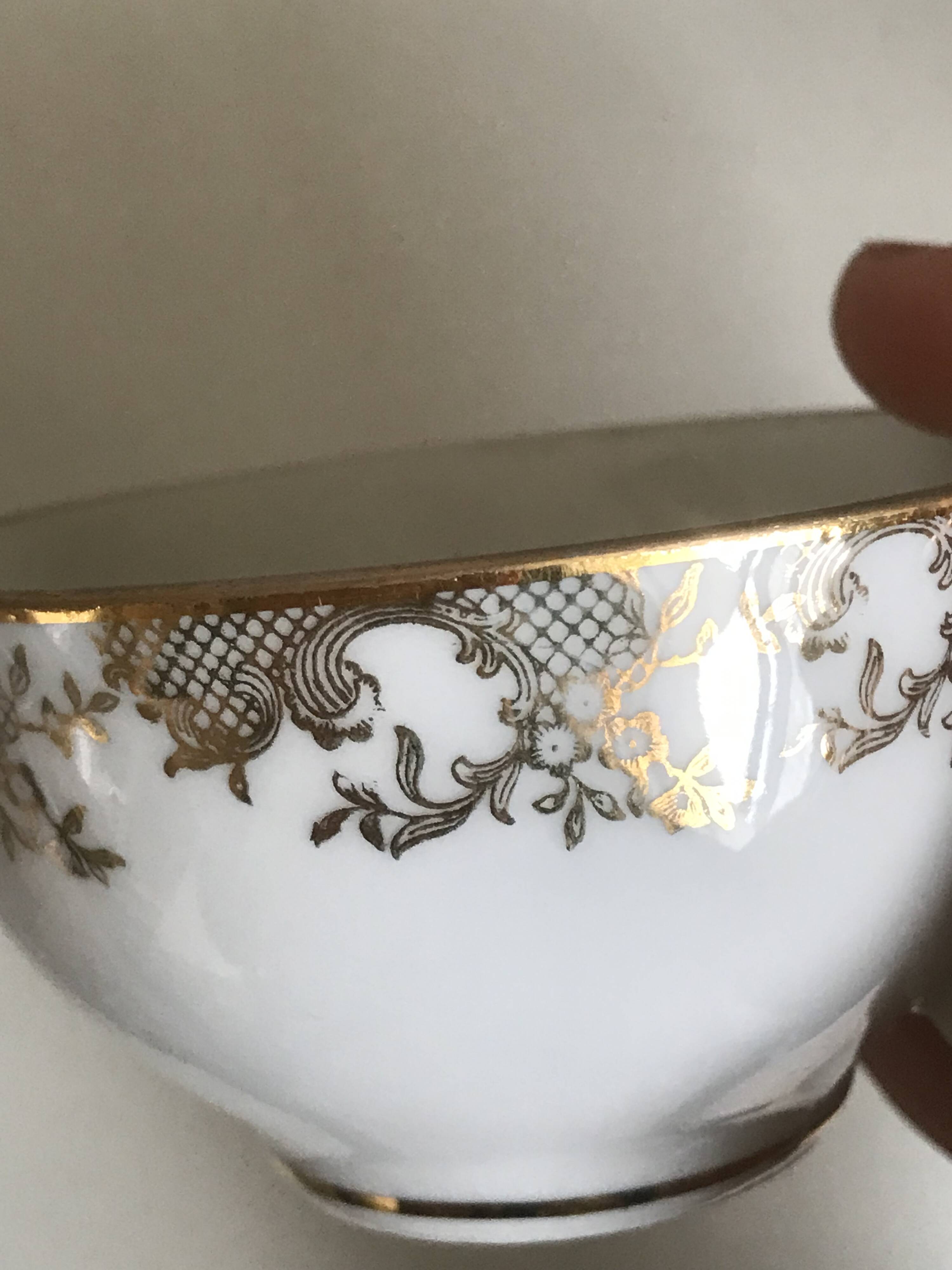 Porcelain cup