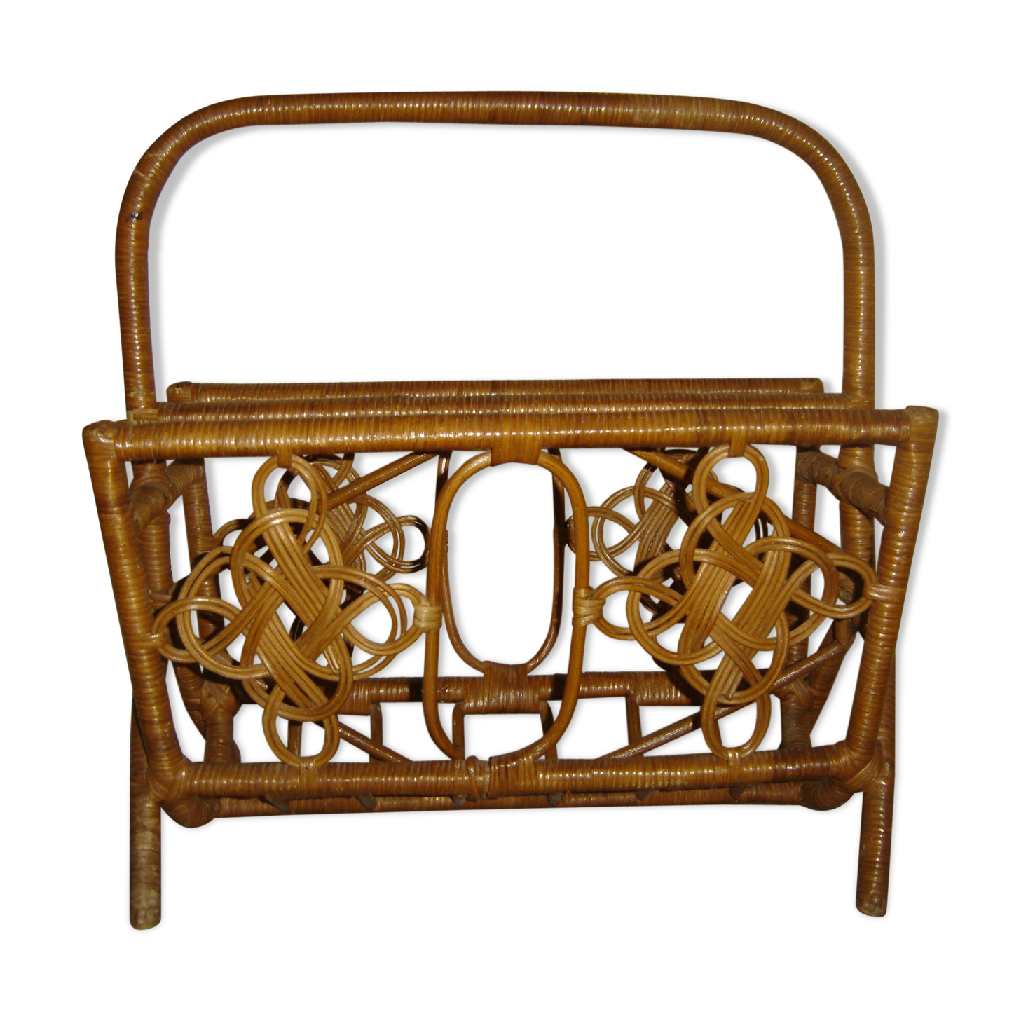 Rattan magazine holder